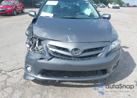 2011 Toyota Corolla S из США, поврежденный, VIN 2T1BU4EE8BC726948